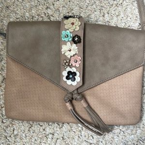 Stella and Dot Floral Crossbody